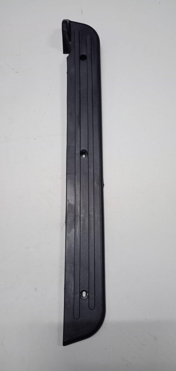 Ayak Basma Plastik Sağ