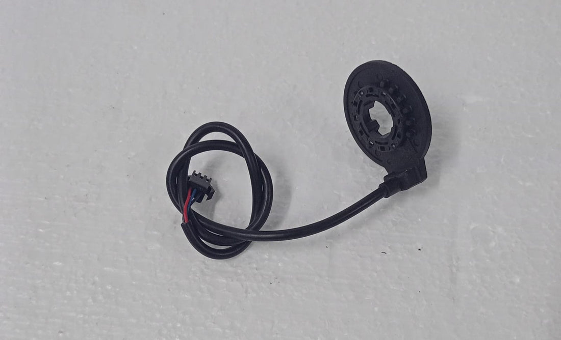 Pedal gücünü elektrik desteğiyle tamamlar.